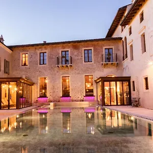 Corte Regia Relais & **** Valeggio sul Mincio